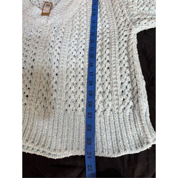 Hello Nite Top Women’s Small Whisper Blue Open Knit V-Neck Sweater NWT - Picture 8 of 9